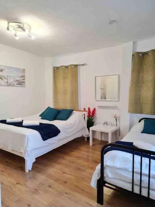 Nice Flat Near Central London Apartment Exterior photo